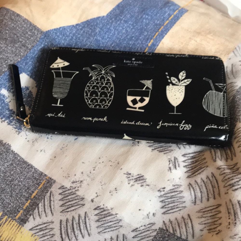 Rare, Kate spade ♠️ wallet